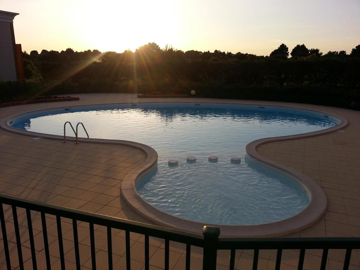 Maison Proche Golf Plage Et Piscine A Pornic Luaran gambar